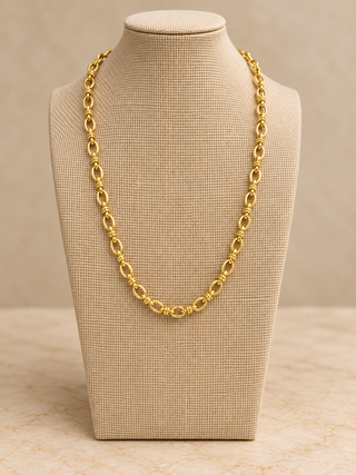 RINA LINK NECKLACE