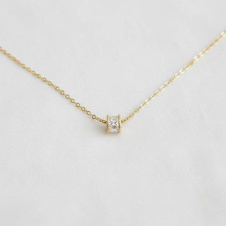CUBIC ZIRCONIA NECKLACE