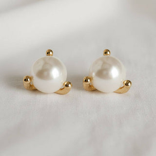 GLASS PEARL STUDS