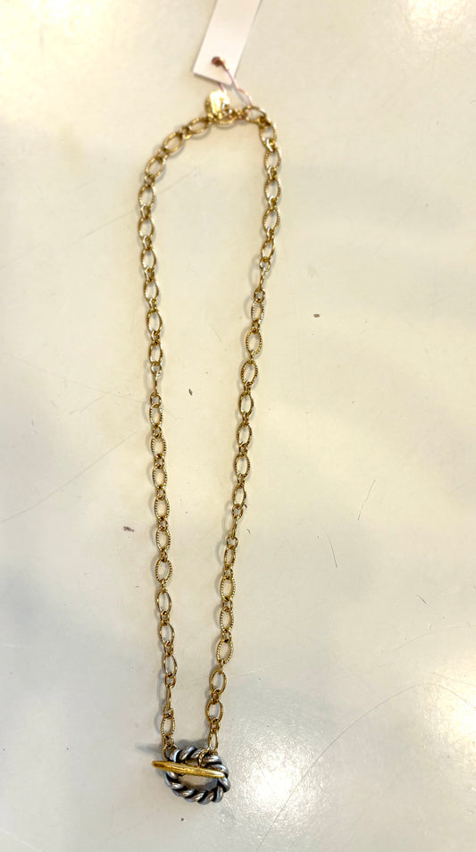 MILTON NECKLACE