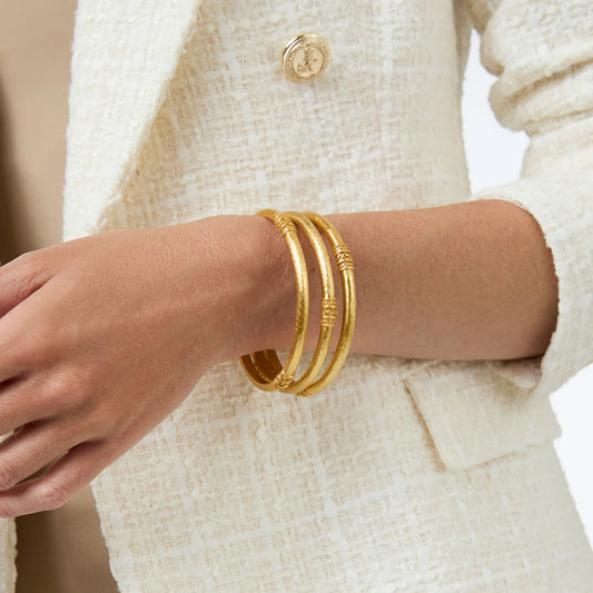 CATALINA BANGLE