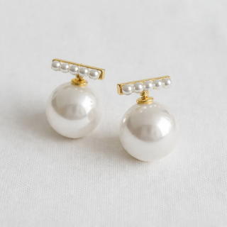 GEOMETRIC PEARL EARRINGS